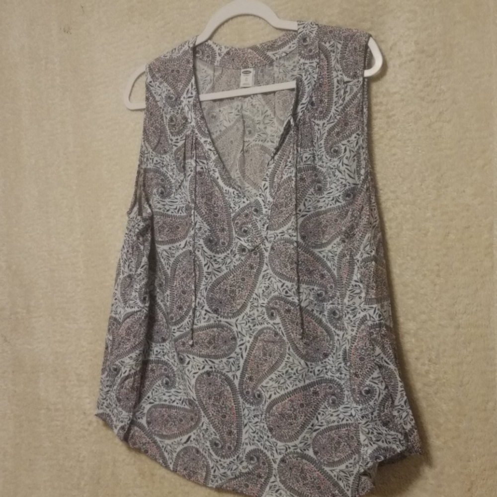 Old Navy Sleeveless Top XL